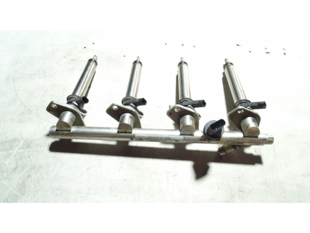 Vstřikovač A2780700687, A2740700995 Infiniti Q50 2.0