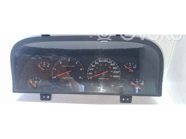 Панель приборов 5016247AA, 5016247AA Jeep Grand Cherokee (WJ)