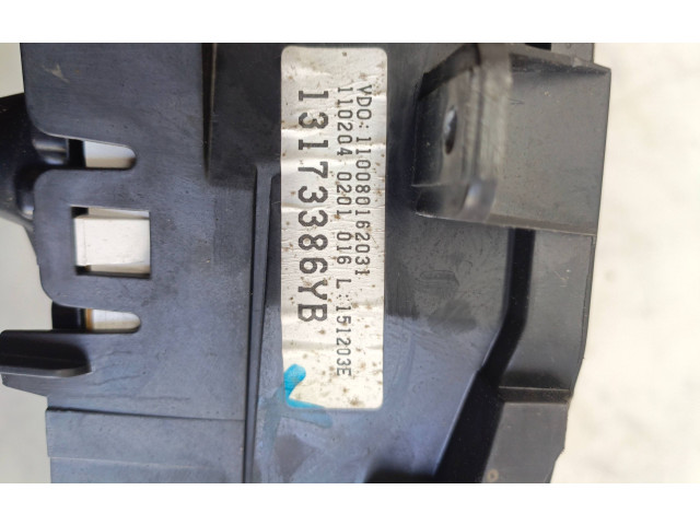 Панель приборов 110080162031, 151203E   Opel Meriva A       