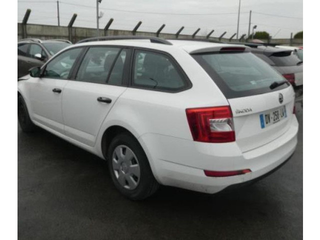 Блок управления климат-контролем 5E0820047MYMS Skoda Octavia Mk3 (5E)