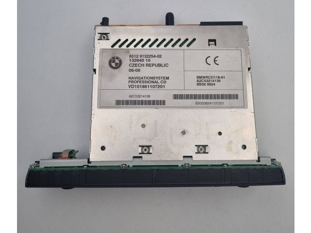 Радио/ проигрыватель CD/DVD / навигация 9132254, 65129132254    BMW X3 E83