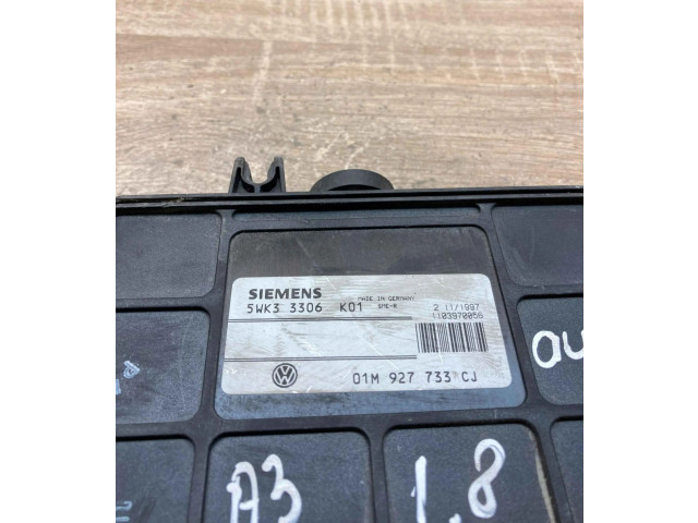 Блок управления коробкой передач 01M927733CJ, 5WK33306 Audi A3 S3 8L