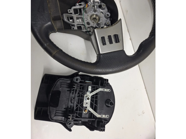 Руль Nissan Navara 2005 - 2016 года