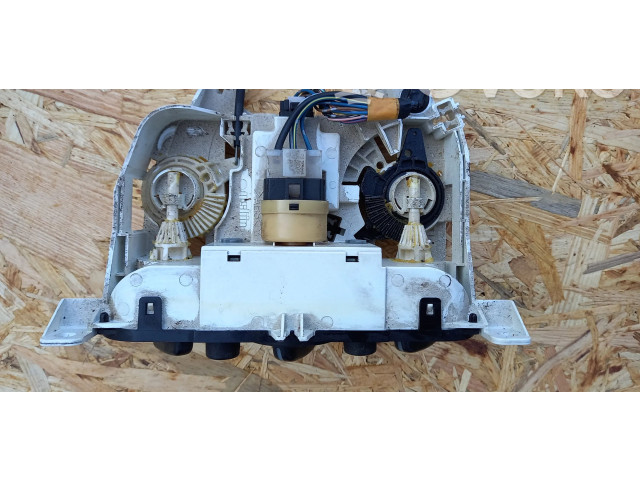 Блок управления климат-контролем Mazda 323