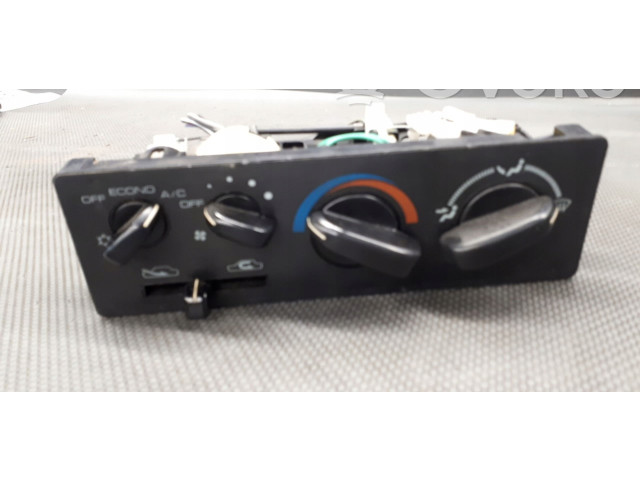 Блок управления климат-контролем Mitsubishi Space Wagon