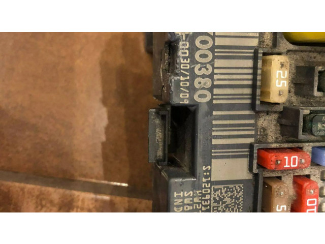   Pojistková skříňka 9666700380   Citroen Berlingo 2009