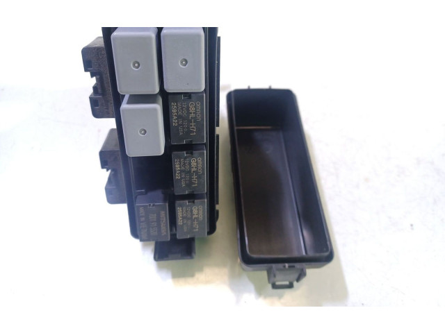 Блок предохранителей    Honda HR-V    