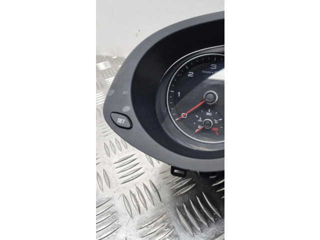 Панель приборов 8U0920990E Audi Q3 8U