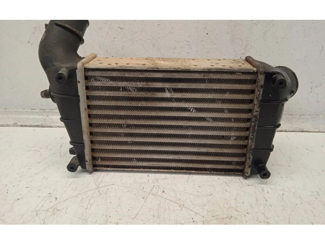 Интеркулер 517159990 Alfa Romeo 166