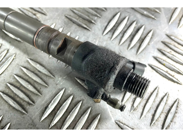 Форсунка 0445116046, 31303238    Volvo V70   