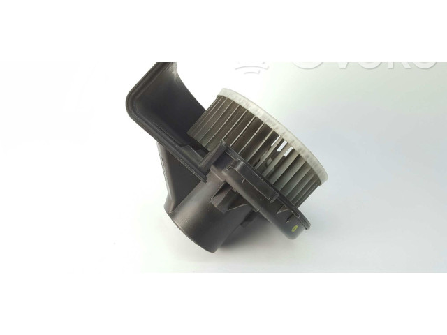 Вентилятор печки 6Q1819015J Audi A1