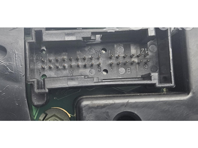 Панель приборов A2105401611Q05   Mercedes-Benz E W210       