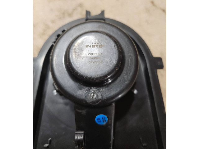 Вентилятор печки 2002221, 34066 Audi A3 S3 8L