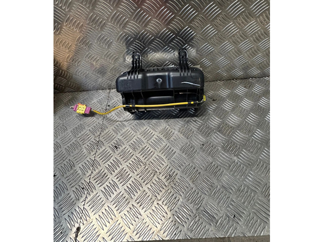 Подушка безопасности пассажира 306564710AB Opel Meriva B