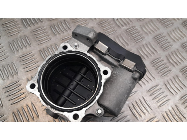 Дроссельная заслонка