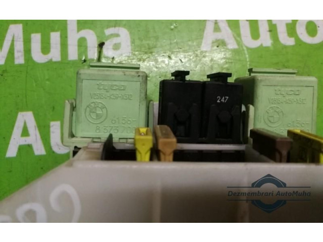 Pojistková skříňka 8371884, 8371884. BMW 5 E39 1996