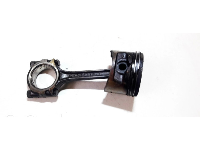 Поршень с шатуном Nissan Micra для бензинового двигателя 1.0