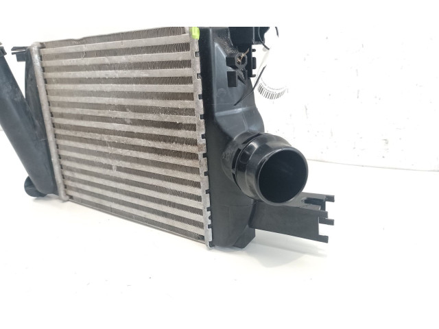 Интеркулер 7144963014R, 014461B680E Dacia Sandero