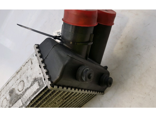 Интеркулер  8200175069, U0-3507H   Renault Scenic I 