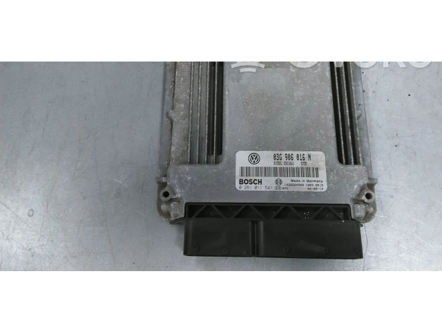 Řídící jednotka 03G906016N, 0281012168   Volkswagen Caddy 2004