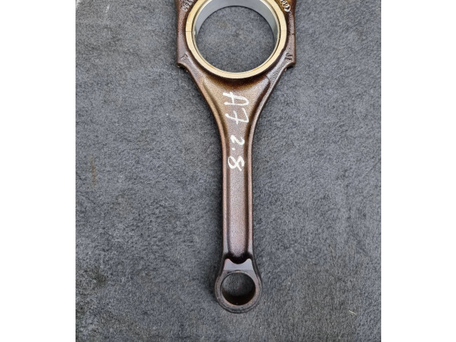 Шатун  06E198401B    Audi A7 S7 4G  