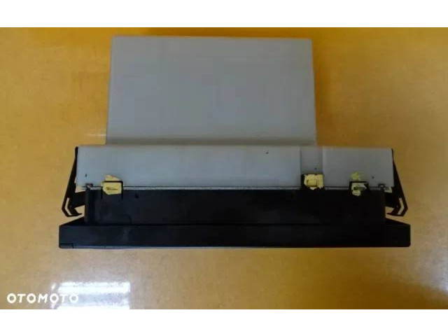 Блок управления климат-контролем Mazda 626