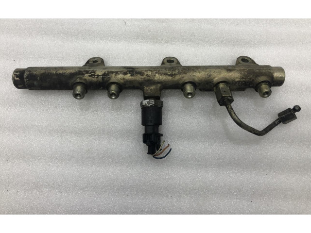 Vstřikovací lišta 0445214016 Fiat Punto (188)