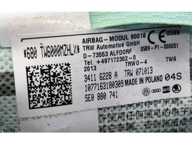 Боковая подушка безопасности 5E0880741 Skoda Octavia Mk3 (5E)
