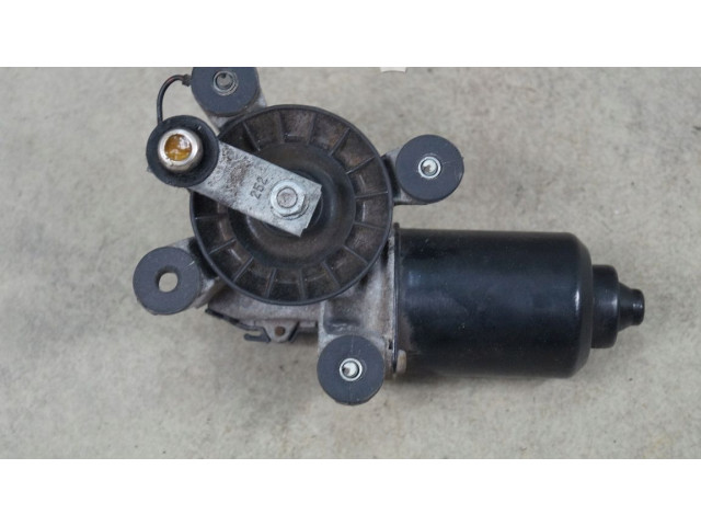 Двигатель стеклоочистителей