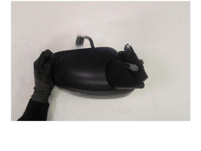 Zpětné zrcátko Nissan Juke II F16 2001