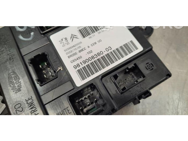 Блок комфорта 9819008380 Citroen C5 Aircross