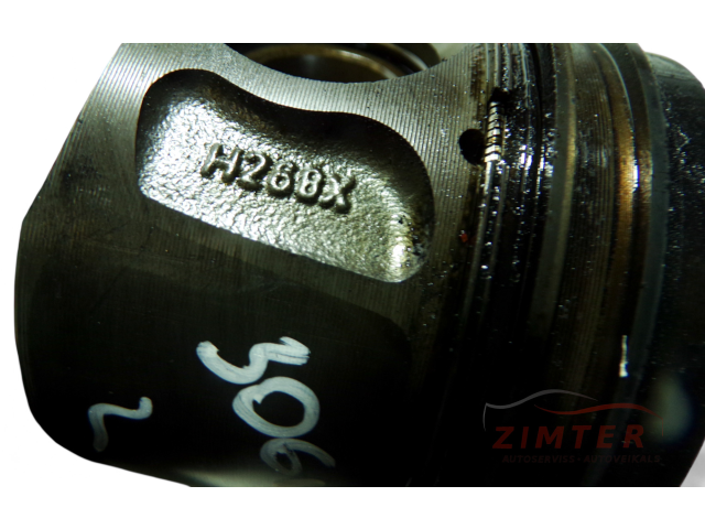 Поршень с шатуном 306DT H268X Jaguar XF X250