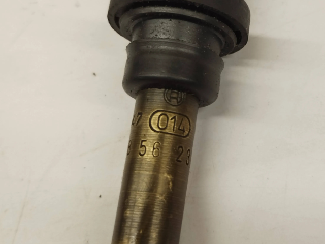 Vstřikovač 0000785623 Mercedes-Benz E W124 pro benzínový motor 2.6