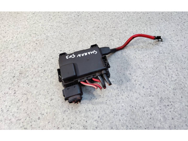 Pojistková skříňka 7M3937548A Volkswagen Sharan 2003