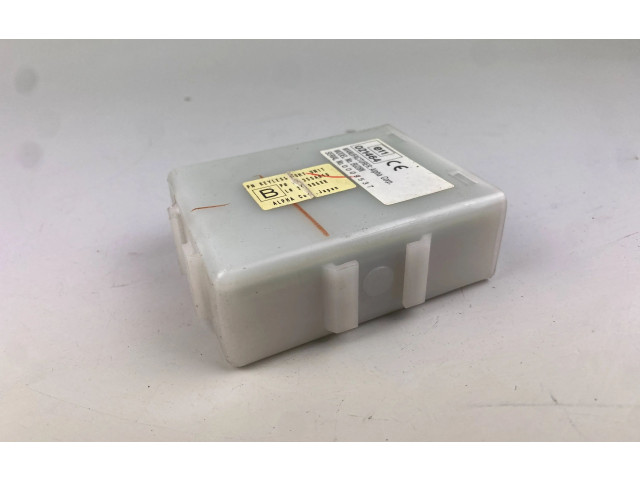 Блок управления 88035SA010 Subaru Forester SG