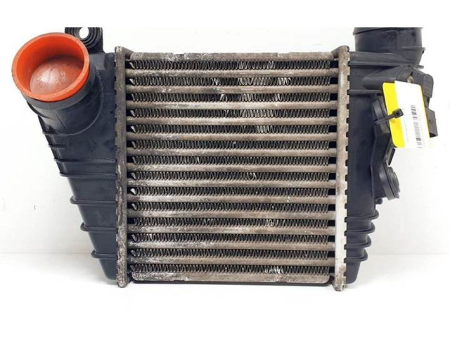 Интеркулер 1J0145803F Volkswagen Golf IV