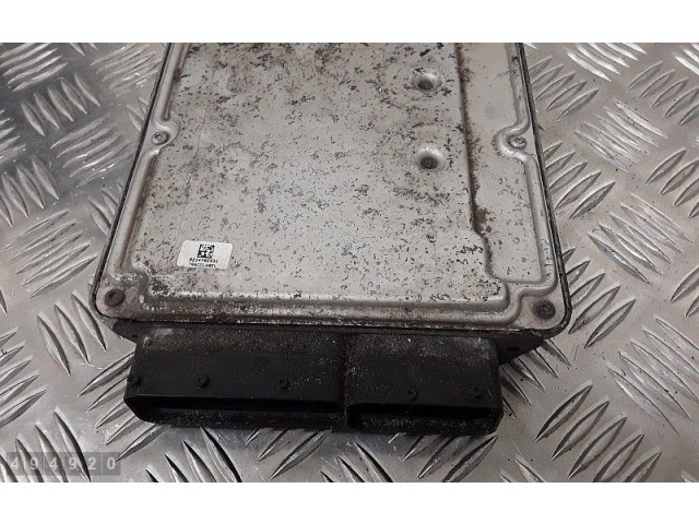 Řídící jednotka 03l906022t, 0281014396 Volkswagen Tiguan 2008