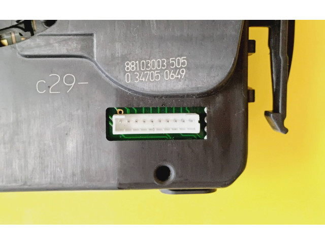 Ручка стеклоочистителей 88103003 Renault Clio II