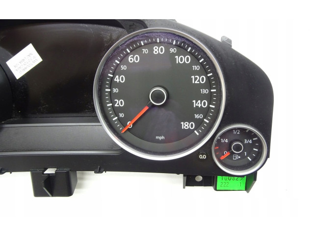 Přístrojová deska Volkswagen Touareg II 2012 7P6920980G, 7P6920980G