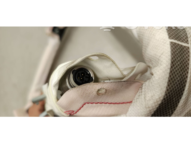 Боковая подушка безопасности 4m8880742e   Audi Q8