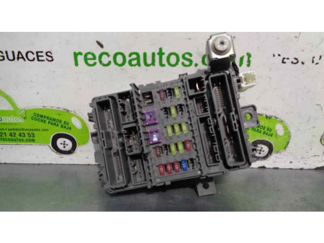 Блок предохранителей TL0G114 Honda Accord