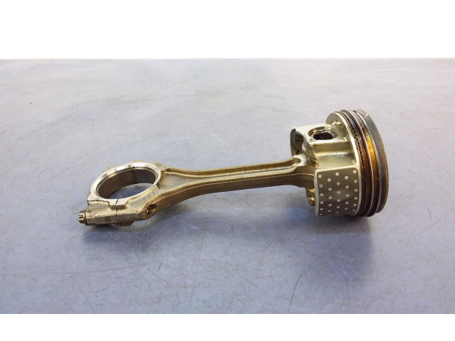 Píst Honda Civic X L15BA