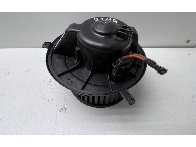 Вентилятор печки Skoda Yeti (5L)