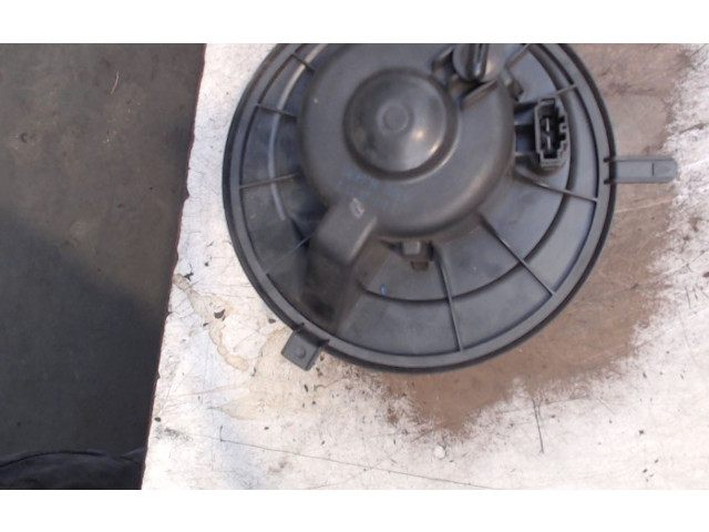 Вентилятор печки Volkswagen Caddy