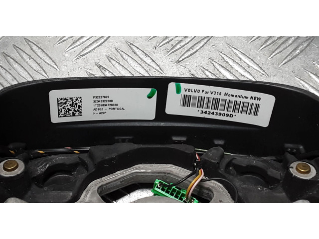 Руль Volvo XC40 - года 32227629, 34243909D