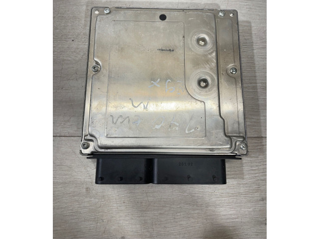 Řídící jednotka 7799856, 0281012101 BMW 5 E60 E61 2008