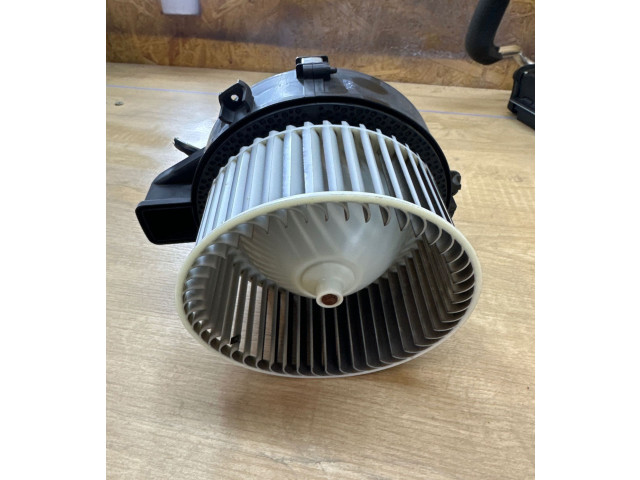 Вентилятор печки    0130309504, DG576008   Volvo V60