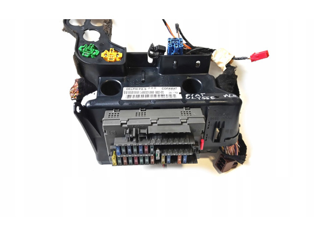Блок предохранителей  1472742080   Fiat Ulysse    