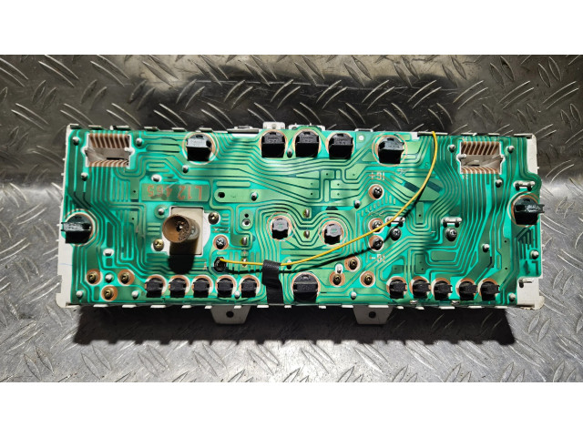 Панель приборов MB561547, 2578001193 Mitsubishi Galant