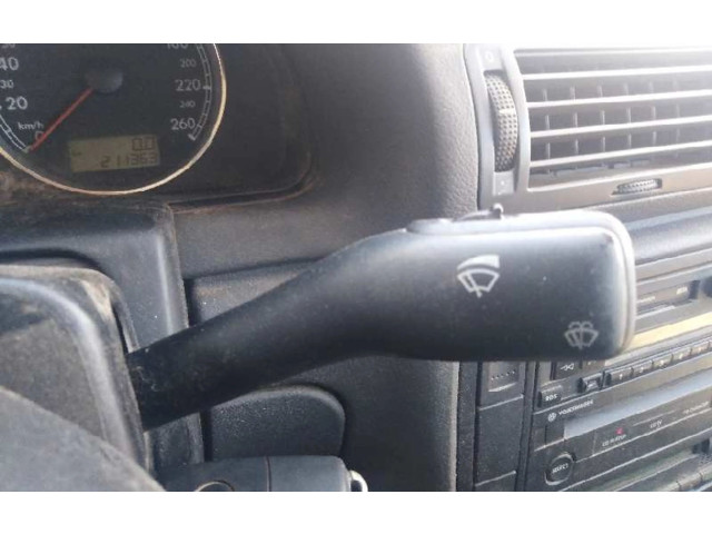 Ручка стеклоочистителей CZKO301202002, 4BO953503E   Volkswagen Passat Alltrack